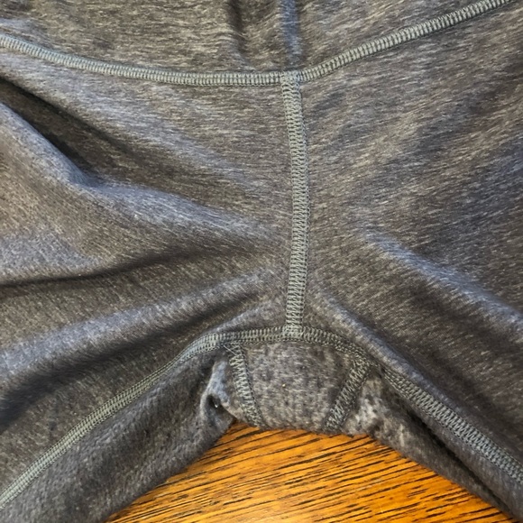 Lululemon Athletica cropped leggings - Picture 5 of 6